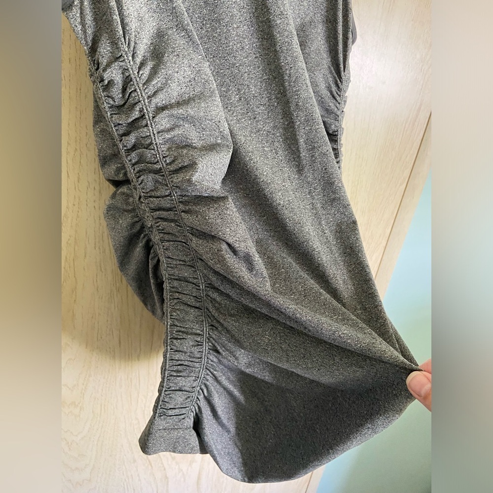 Isabel Maternity Rouched Stretch Tank Top M/L Grey Knit - Picture 3 of 7
